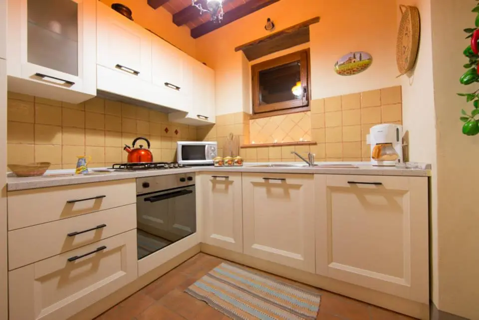 La cucina attrezzata in stile toscano